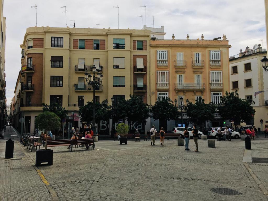 Apartamentos Valverde Cádiz 1 - A Cádis Exterior foto